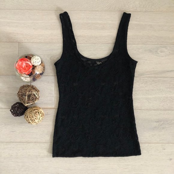 Aritzia Talula Black Lace Summer Top Blouse XS - Picture 4 of 8